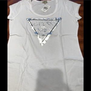 Cute White Guess Tee Shirt Size XL